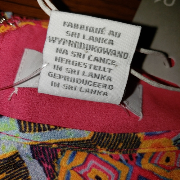 NWT, KENAR Top - Picture 11 of 13